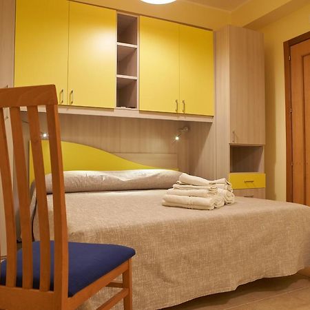 B&B Mary Grace Rossano Stazione Zewnętrze zdjęcie