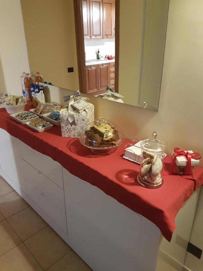 B&B Mary Grace Rossano Stazione Zewnętrze zdjęcie
