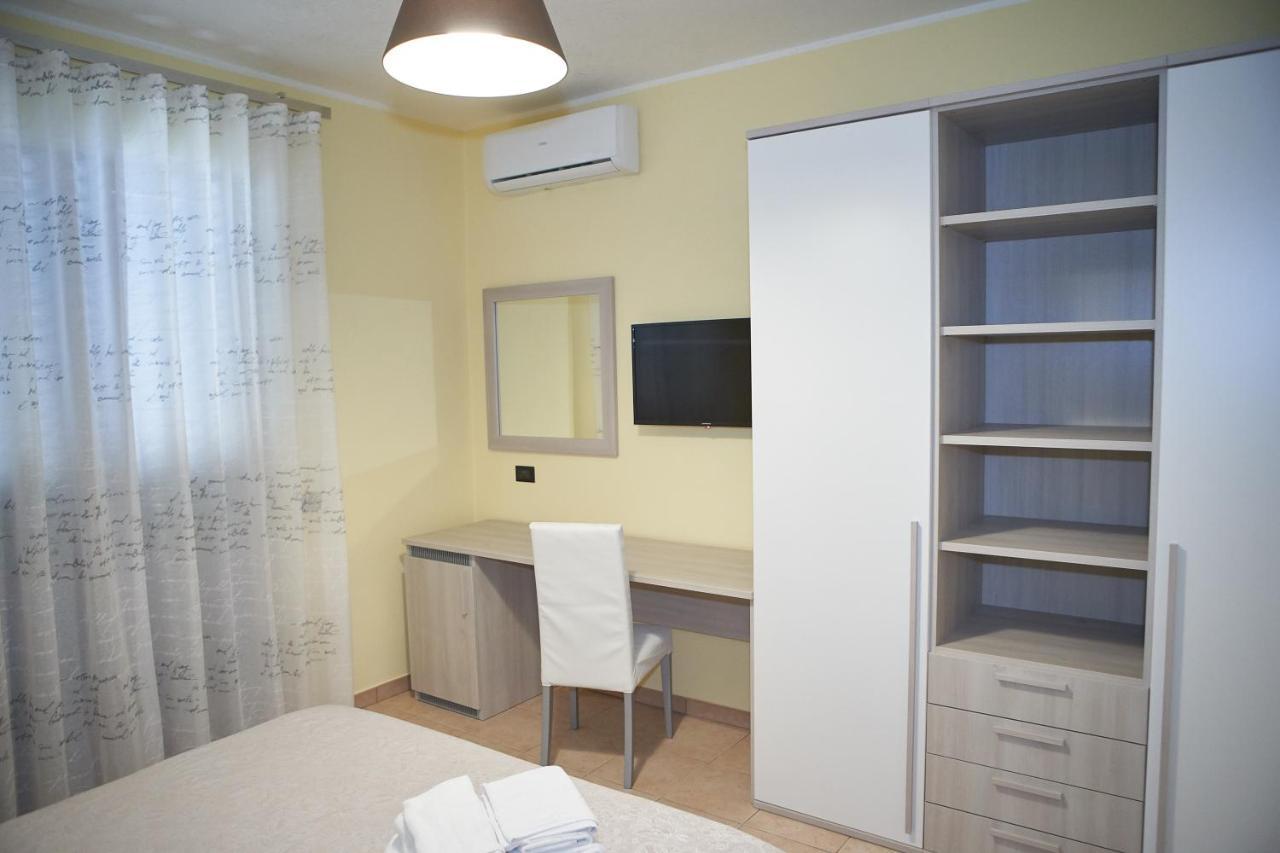 B&B Mary Grace Rossano Stazione Zewnętrze zdjęcie