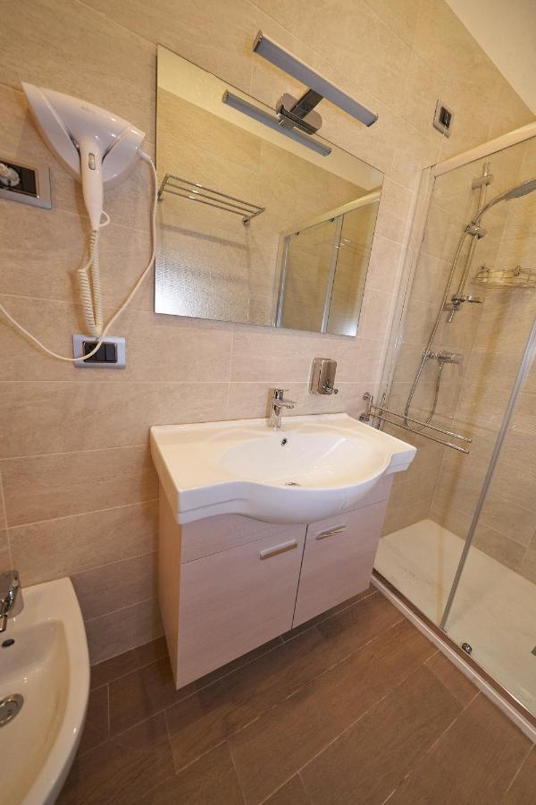 B&B Mary Grace Rossano Stazione Zewnętrze zdjęcie