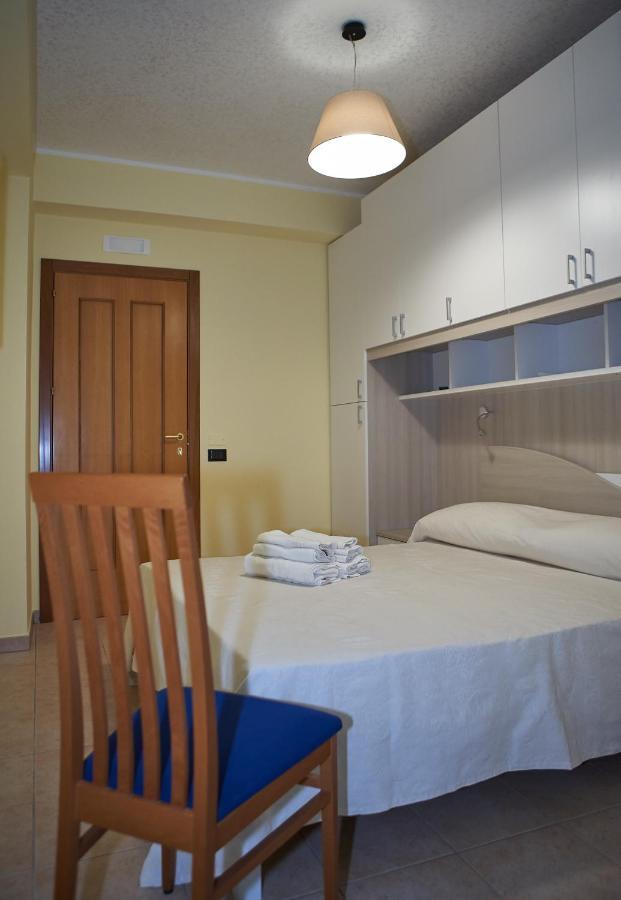 B&B Mary Grace Rossano Stazione Zewnętrze zdjęcie