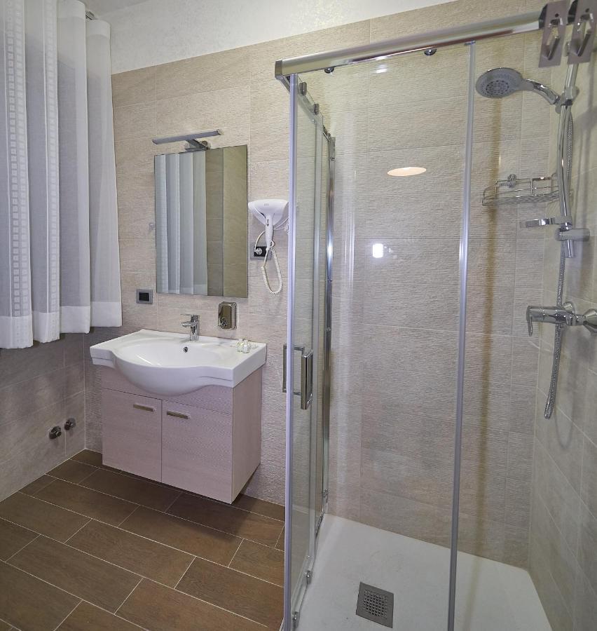 B&B Mary Grace Rossano Stazione Zewnętrze zdjęcie